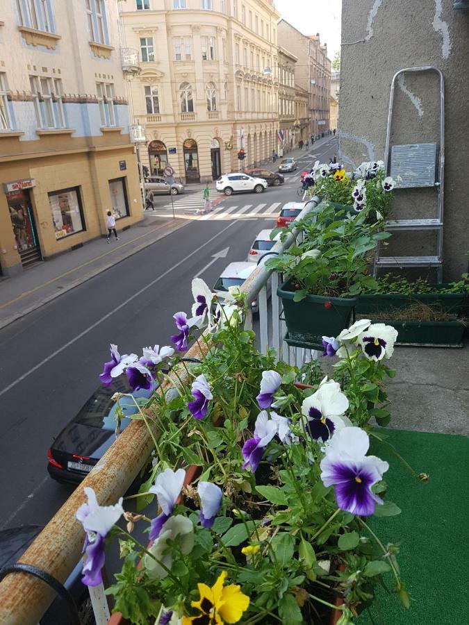 Artissimo Apartments Zagreb Exteriör bild